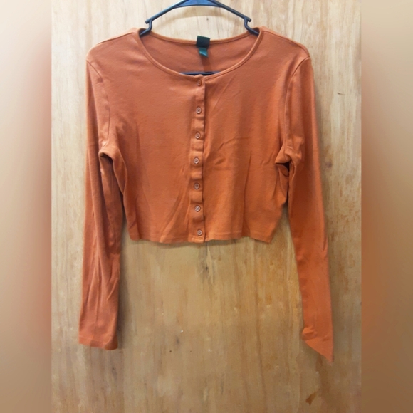 wild fable Tops - Wild Fable Brown Button Front Crop Top. Size L.